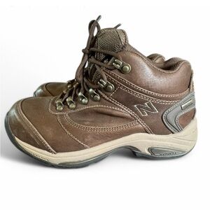New Balance 978 Gore-Tex Brown Hiking Boots Size 6.5